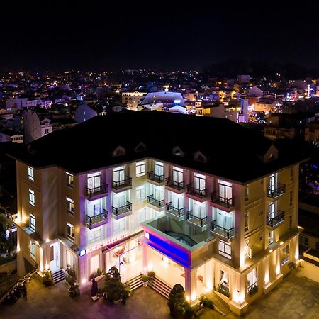 Bombo Dalat Hotel Экстерьер фото