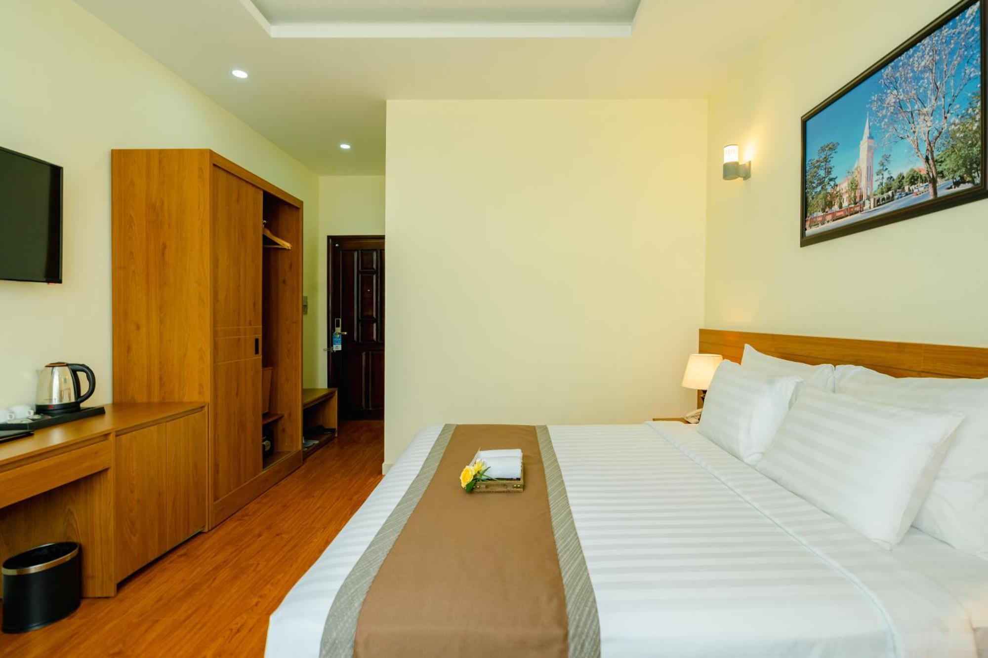 Bombo Dalat Hotel Экстерьер фото