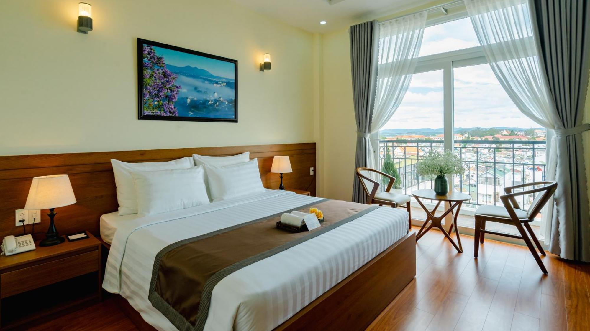 Bombo Dalat Hotel Экстерьер фото