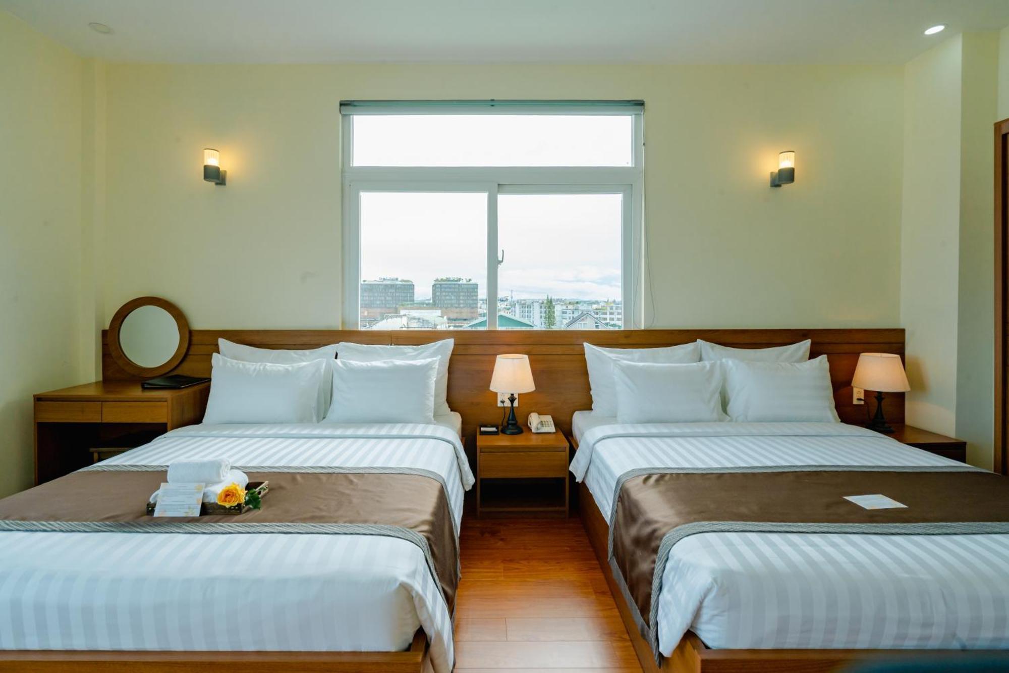 Bombo Dalat Hotel Экстерьер фото