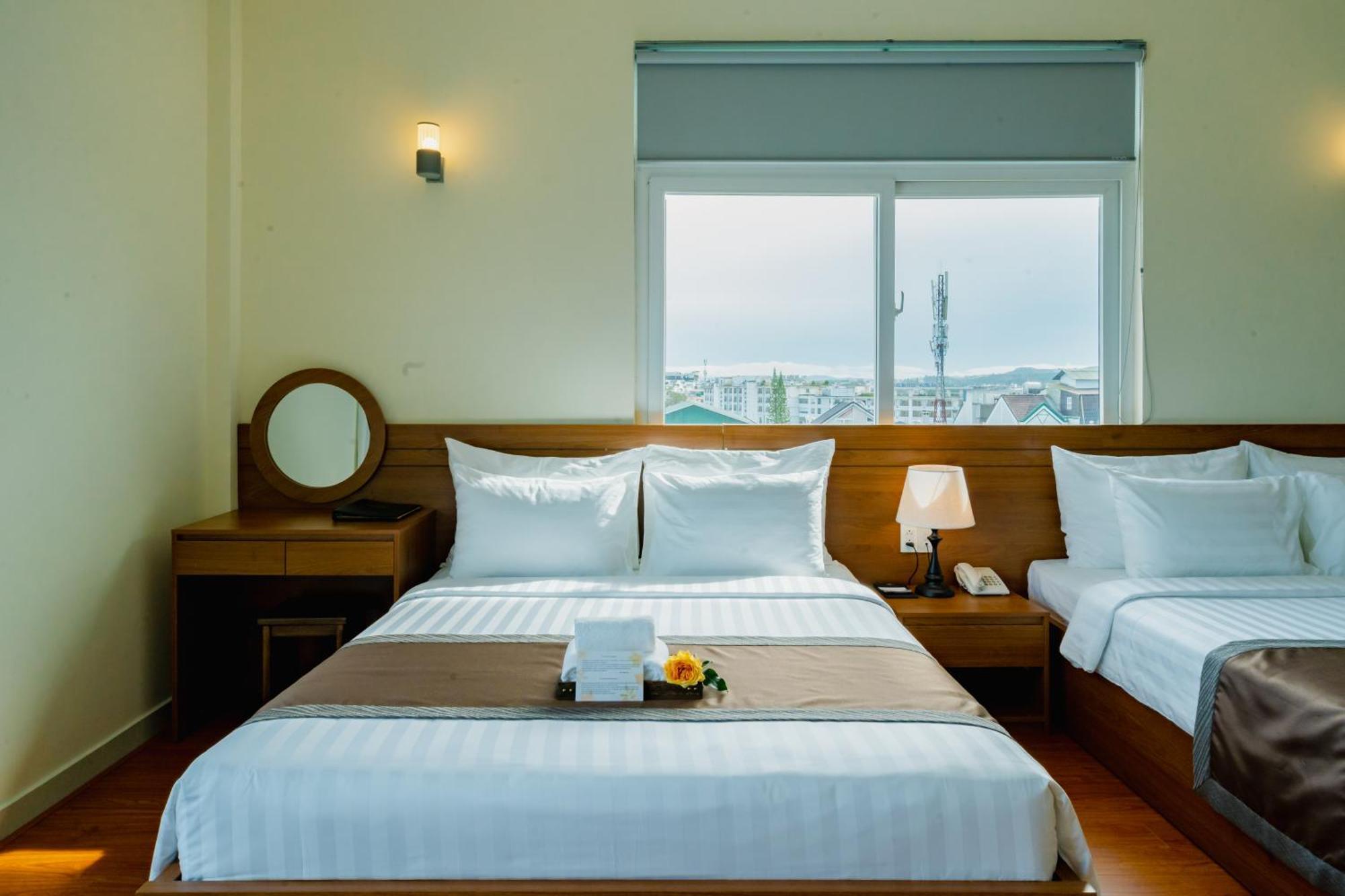 Bombo Dalat Hotel Экстерьер фото